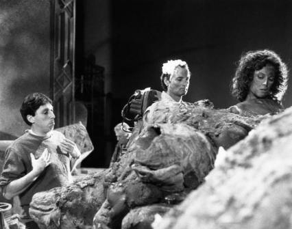 GHOSTBUSTERS, from left, director Ivan Reitman, Bill Murray, Sigourney Weaver, 1984, ©Columbia